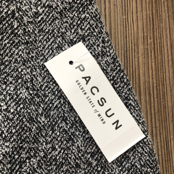 NWT Pacsun Kendall & Kylie Skirt - Picture 3 of 5